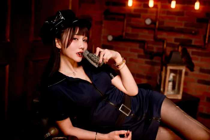 [Mzsock] NO.116 Qiao Qiaoer black silk uniform street photography#[52P]-44