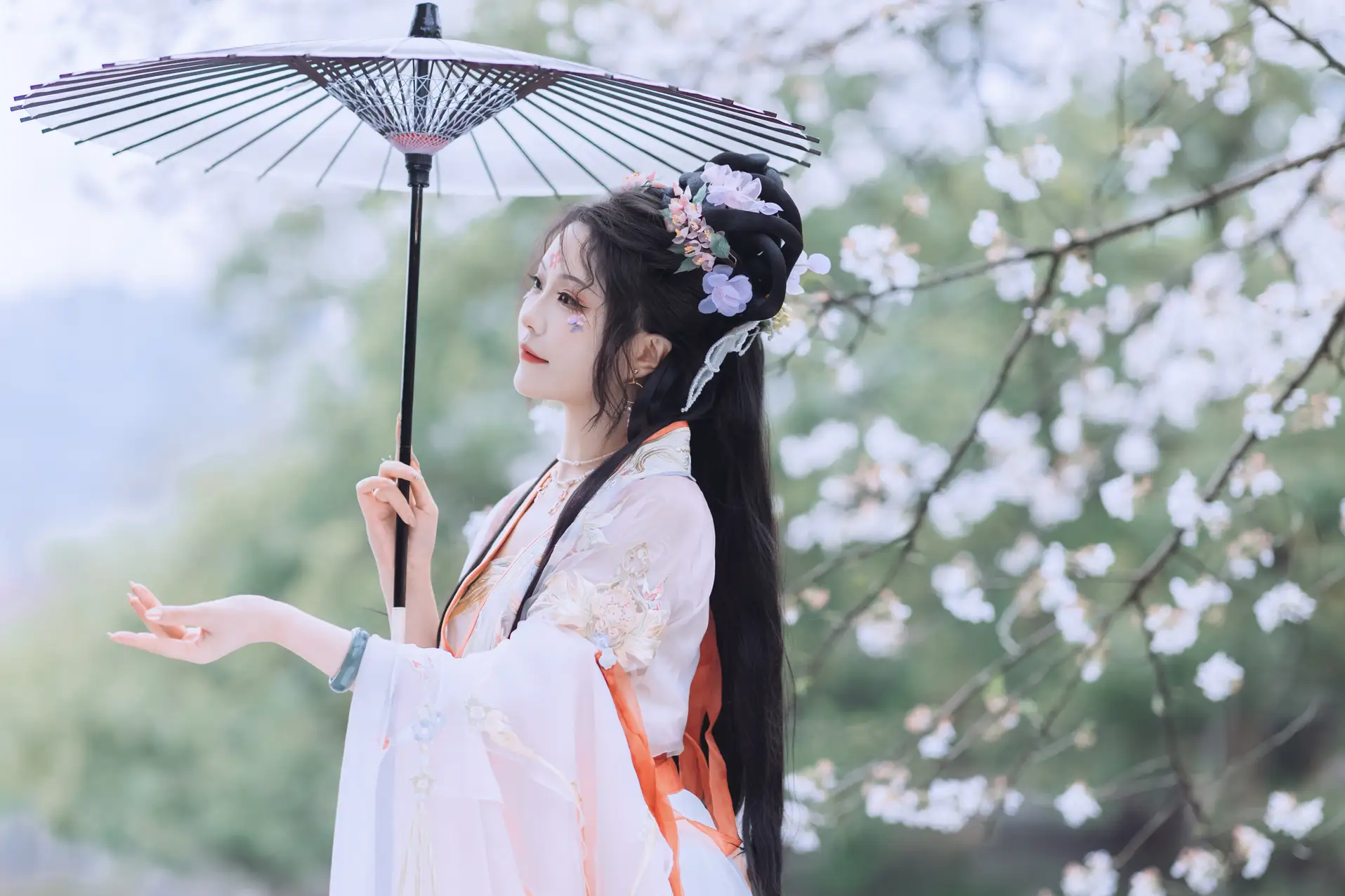 [YITUYU] 2022.06.24 Vol.1273 – Cherry blossom viewing in early spring Lulu haley#[43P]-43