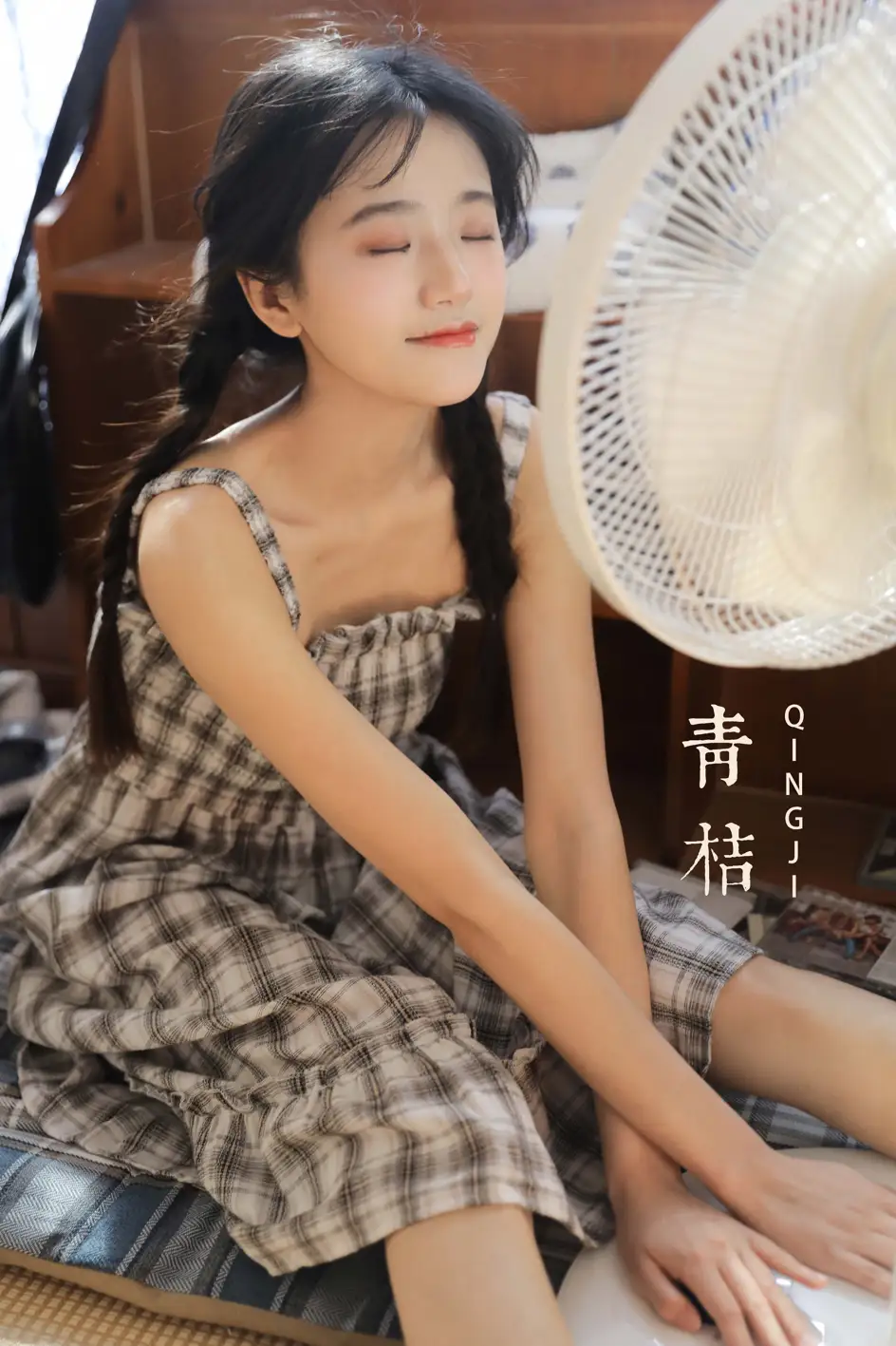 [YITUYU] 2022.07.27 Vol.1553 – Green Orange nanakor_#[24P]-1